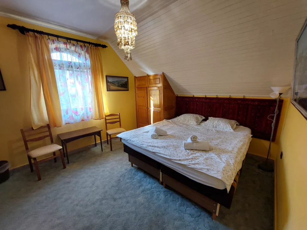 Erzsébet vendégház – 3.szoba